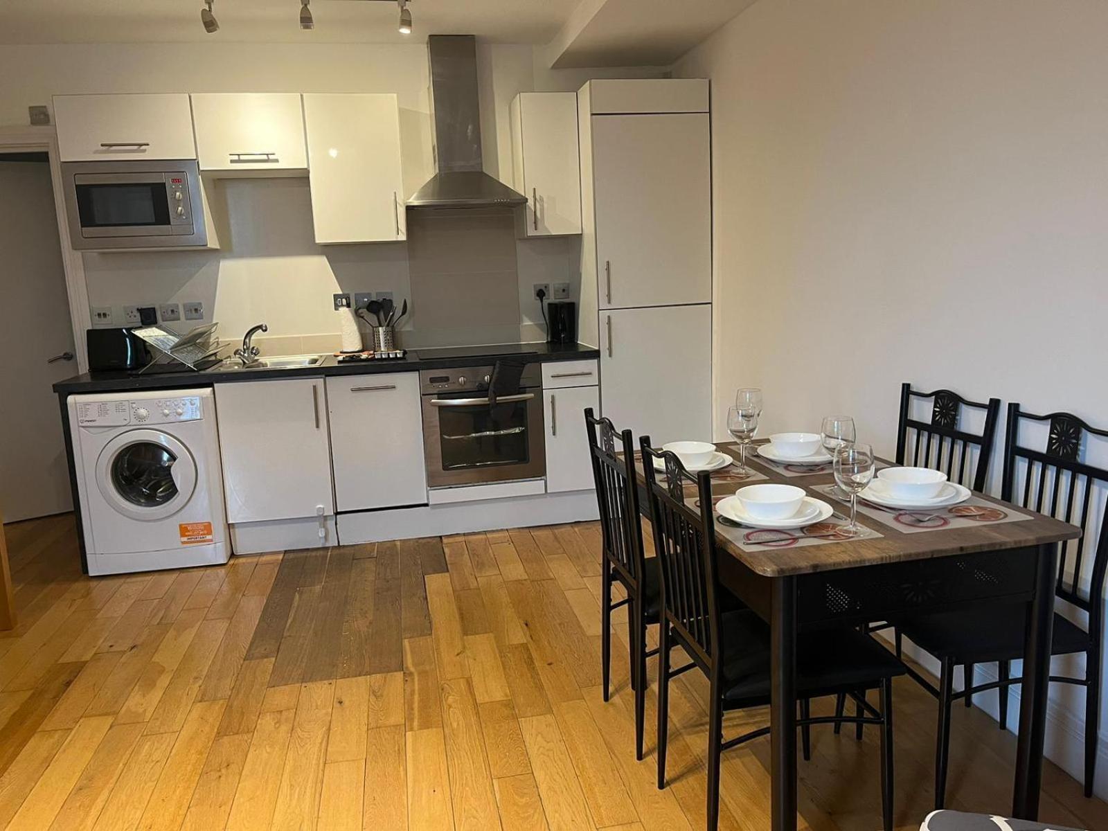 Westciti Chatsworth Road Apartments 크로이던 외부 사진