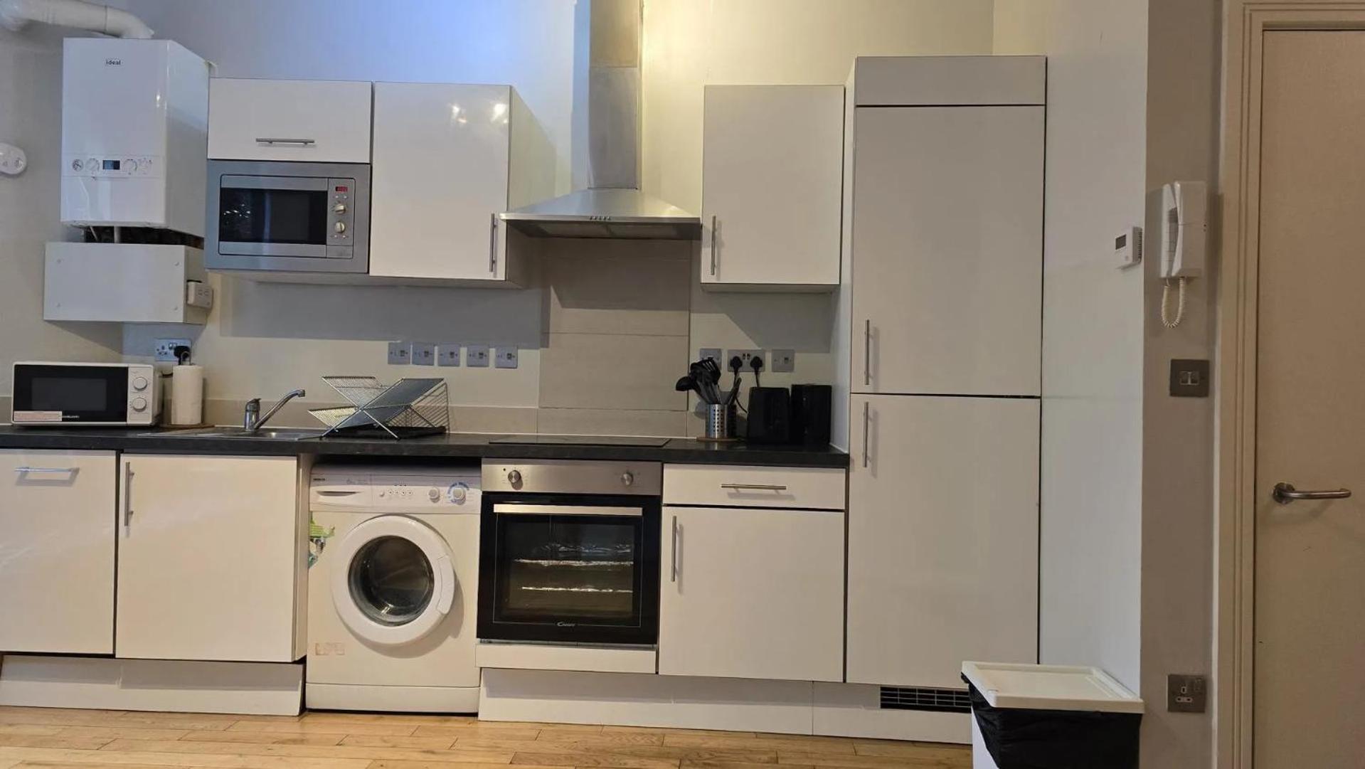 Westciti Chatsworth Road Apartments 크로이던 외부 사진